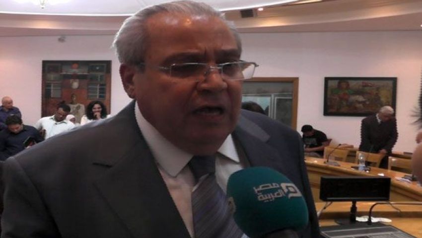 جابر عصفور: رحل تاجر السعادة وسلطان الغرام